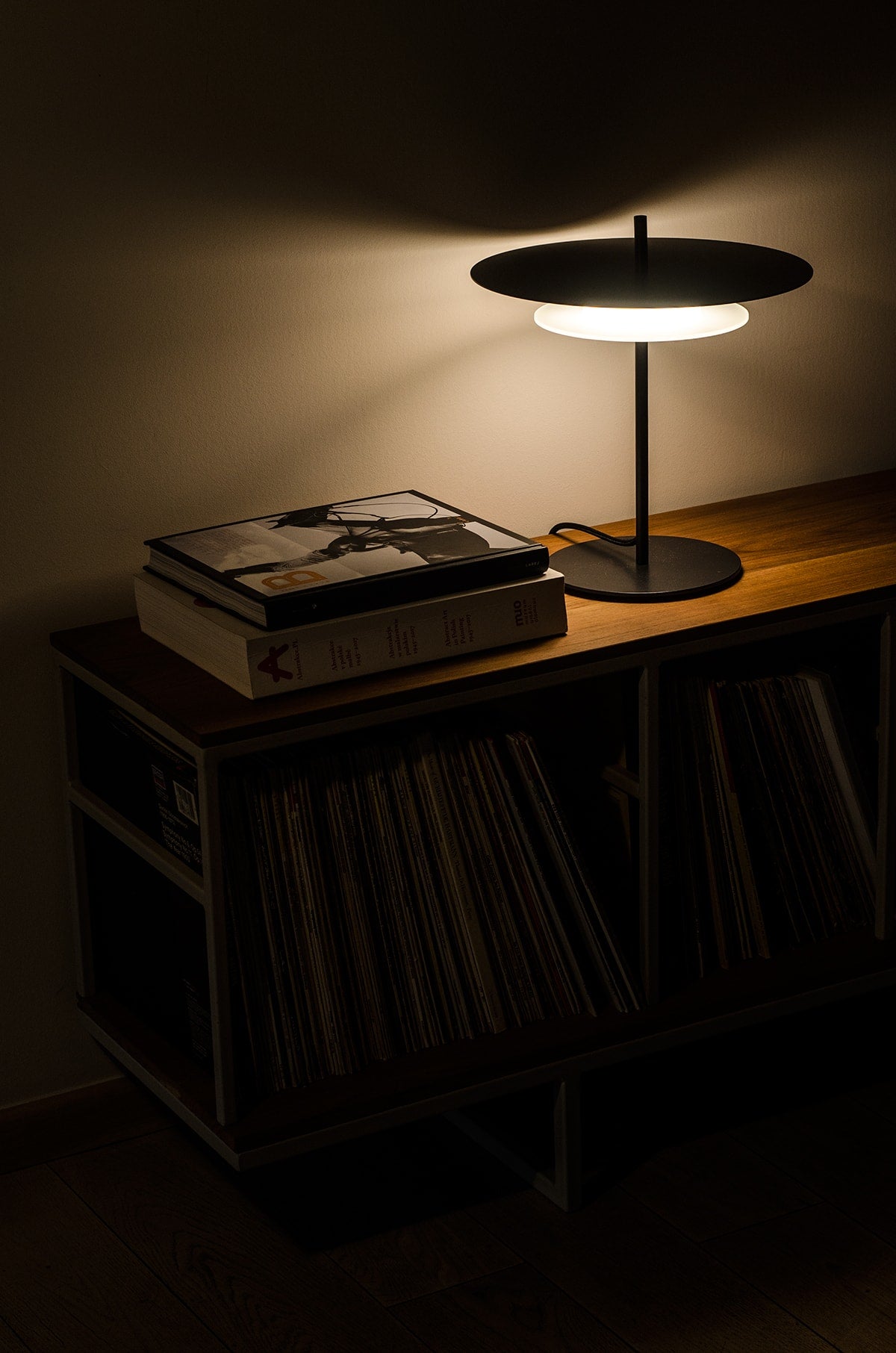 Aeroplane Table